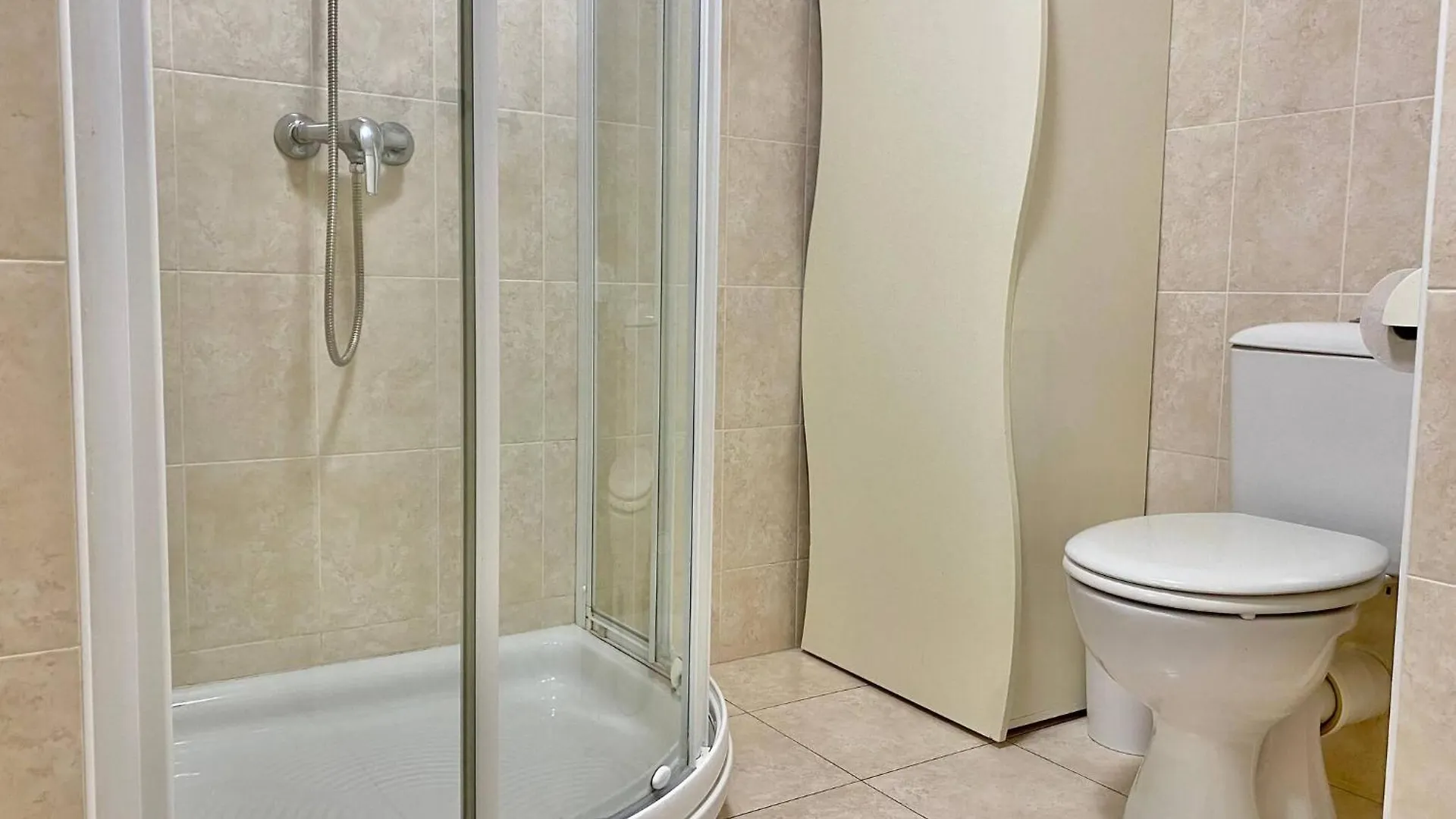 Appartement «Residence De La Plage» Calme, Neuf, Proche Centre Menton
